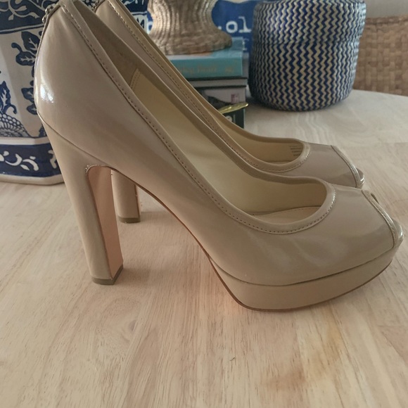 Coach High Heels - Picture 4 of 7